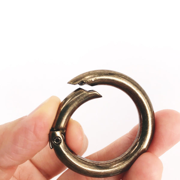 Movable Key Ring
