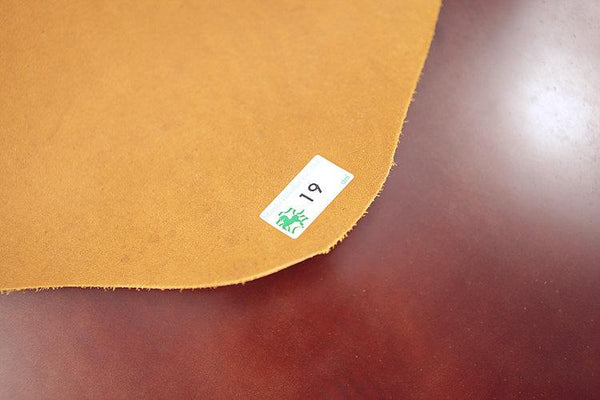 LeatherMob Shinki Hikaku Brown Shell Cordovan Leather Horsehide Leathercraft