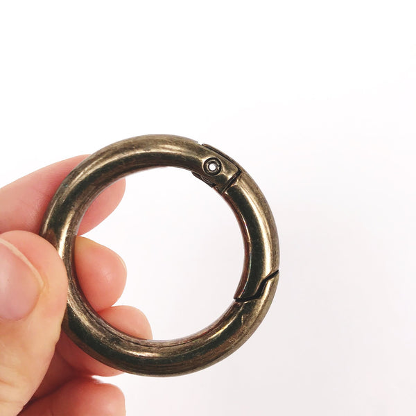 Movable Key Ring